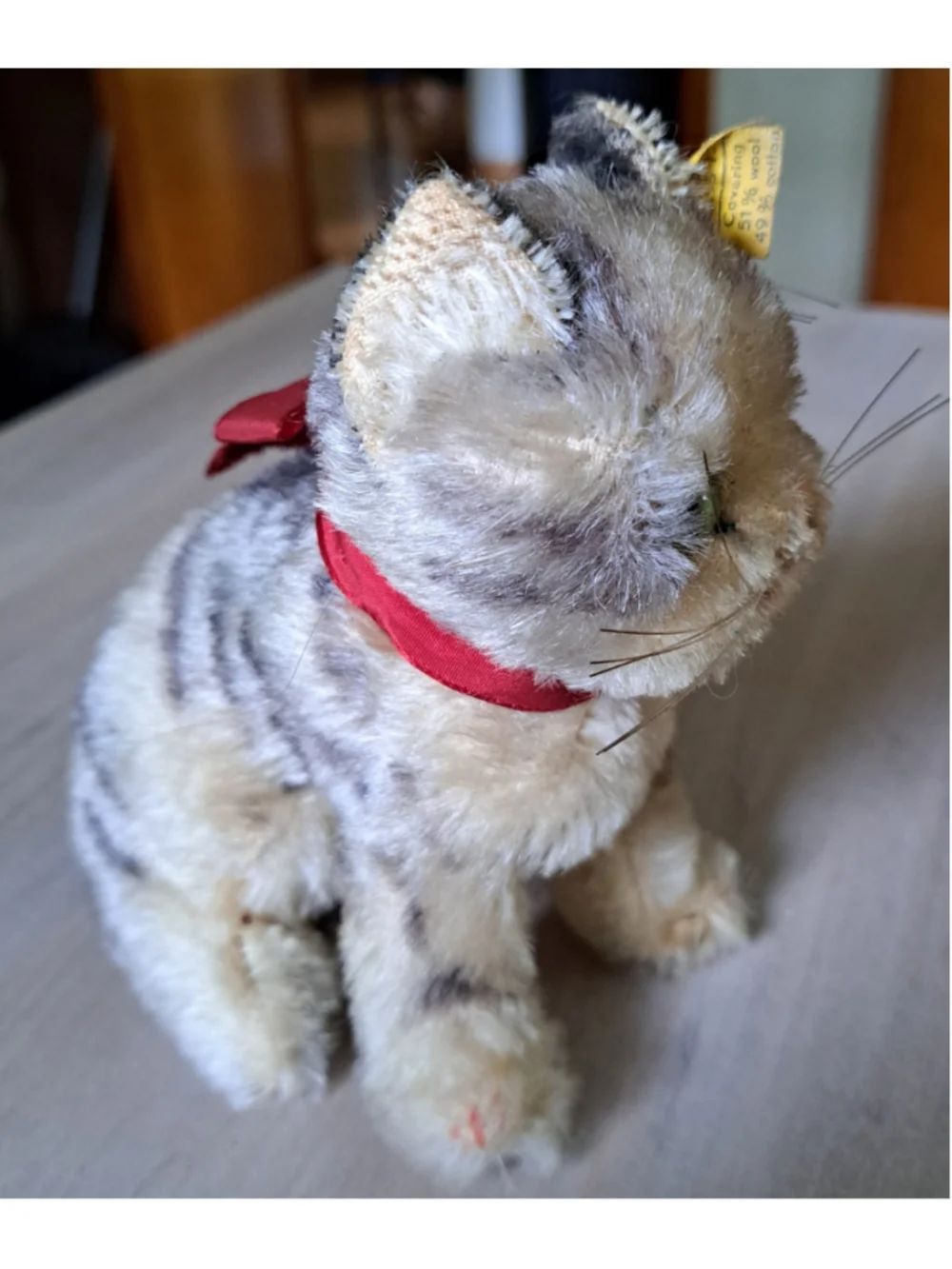 Vintage Steiff Mohair Sitting TABBY CAT Small size